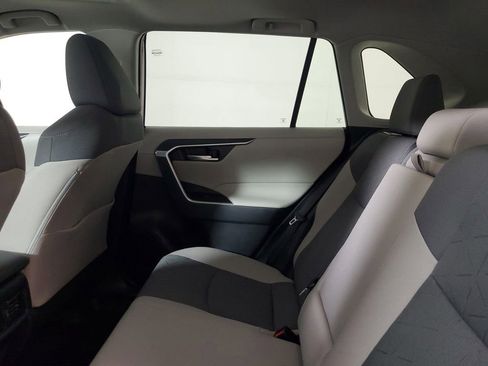 Used 2025 Toyota RAV4 XLE w/ Convenience Package image 12