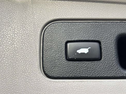 Used 2015 Honda Odyssey EX-L image 16