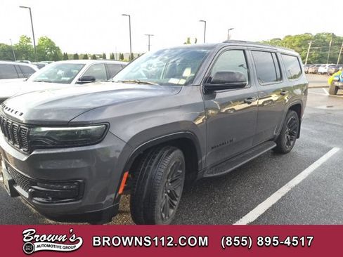 Used 2025 Jeep Wagoneer Series II w/ Premium Group I AWD/4WD image 1