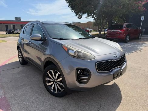 Used 2017 Kia Sportage EX AWD/4WD image 3