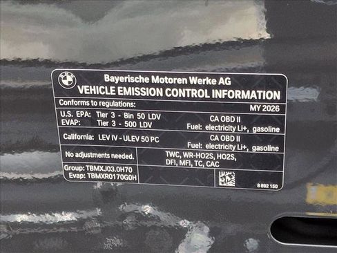 New 2026 BMW 750e xDrive AWD/4WD image 19