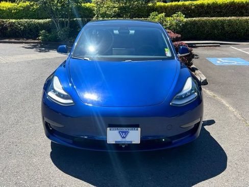 Used 2020 Tesla Model 3 Long Range AWD/4WD image 2