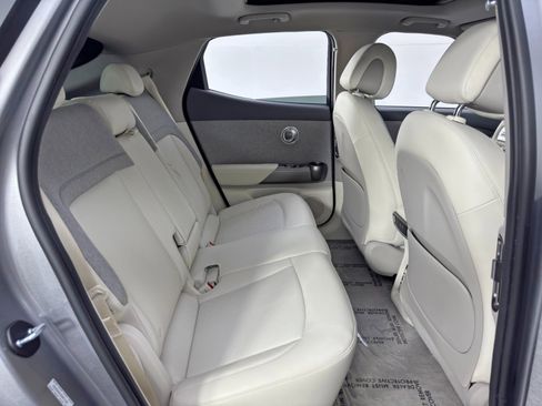 Used 2024 Genesis GV60 RWD w/ Cargo Package image 47