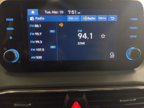 Used 2023 Hyundai Santa Fe SE image 25