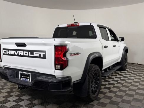 Used 2023 Chevrolet Colorado Trail Boss w/ Advanced Trailering Package AWD/4WD image 8