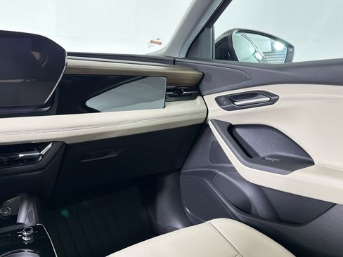 New 2025 Audi Q6 e-tron Premium image 29