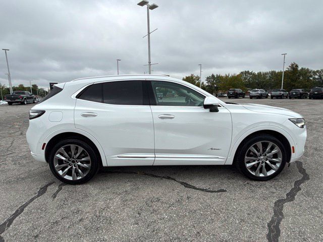 Certified 2022 Buick Envision Avenir w/ Technology Package II FWD image 6