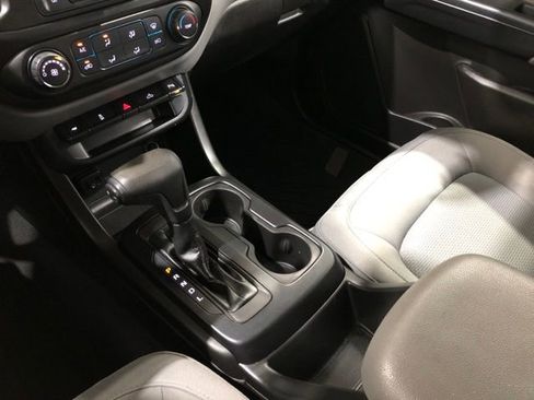 Used 2021 Chevrolet Colorado W/T w/ Custom Special Edition image 20