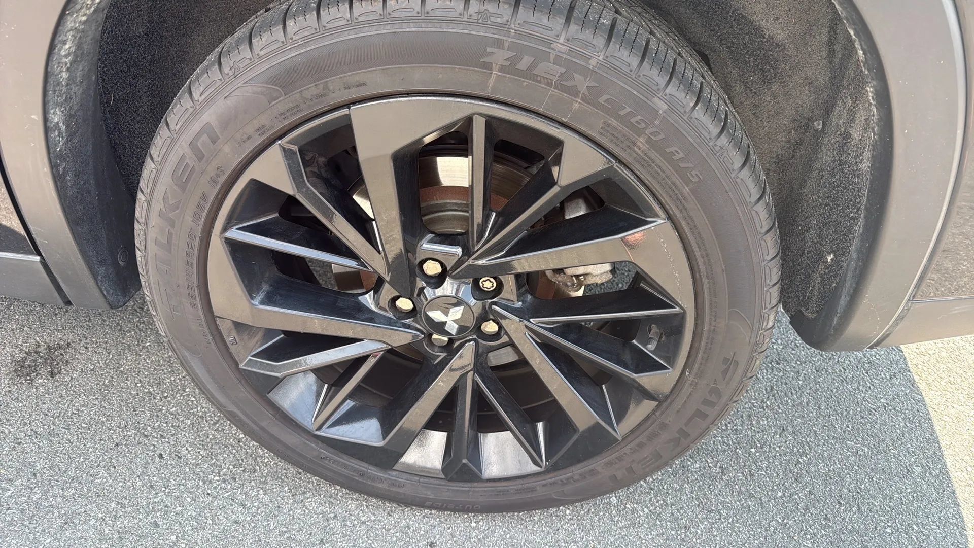Used 2024 Mitsubishi Outlander FWD image 6