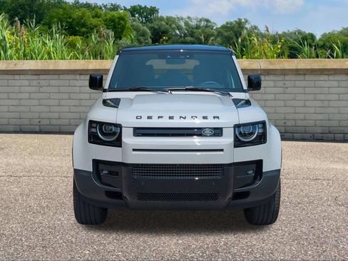 New 2026 Land Rover Defender 110 S AWD/4WD image 2