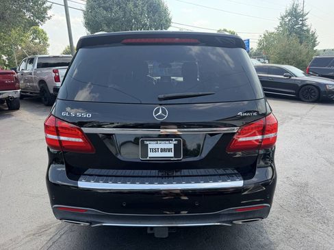 Used 2017 Mercedes-Benz GLS 550 4MATIC image 5