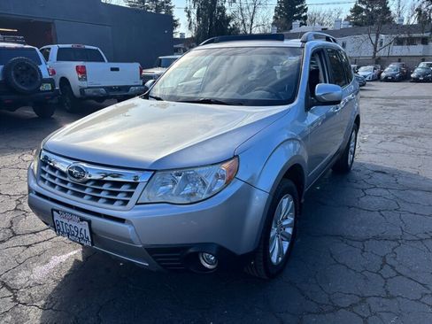 Used 2013 Subaru Forester 2.5X Limited image 6
