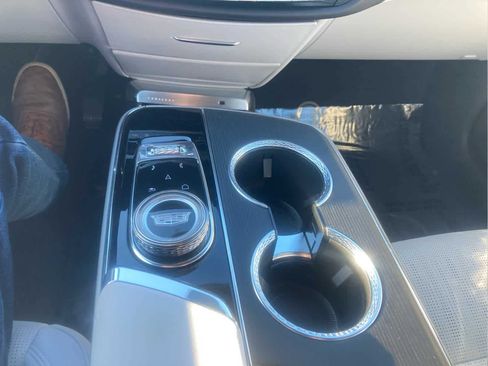 Certified 2024 Cadillac Lyriq Luxury image 18