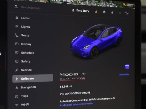 Used 2022 Tesla Model Y Performance image 18