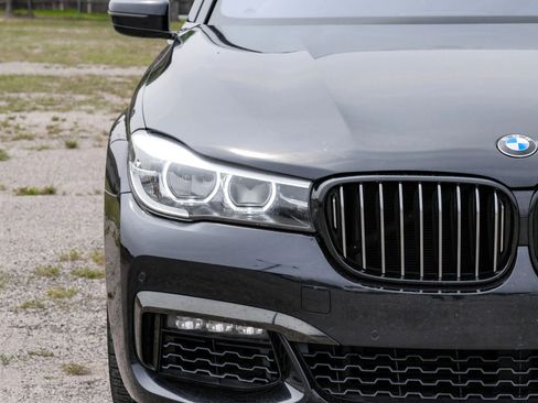 Used 2018 BMW 740i image 55