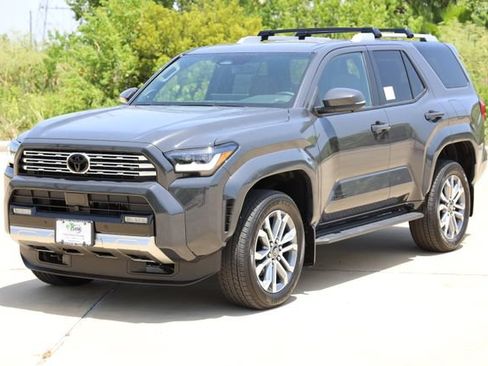 New 2026 Toyota 4Runner Limited AWD/4WD image 3