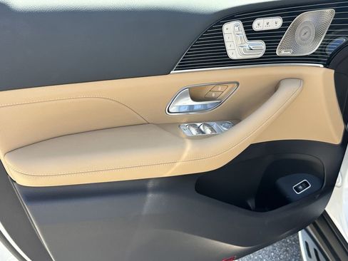 New 2026 Mercedes-Benz GLS 450 4MATIC image 11