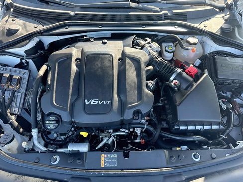 Used 2018 Buick LaCrosse Essence FWD image 33