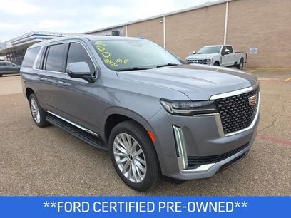 Used 2022 Cadillac Escalade ESV Luxury