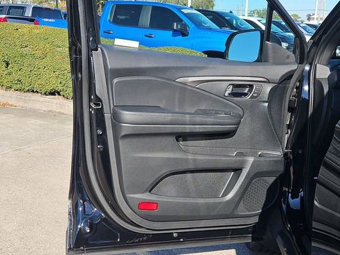 Used 2019 Honda Passport EX-L image 17