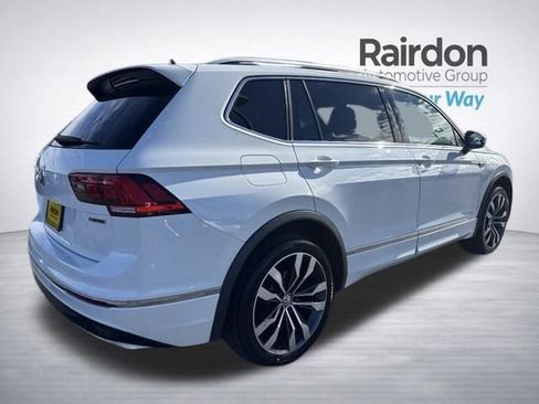 Used 2020 Volkswagen Tiguan SEL Premium R-Line image 42