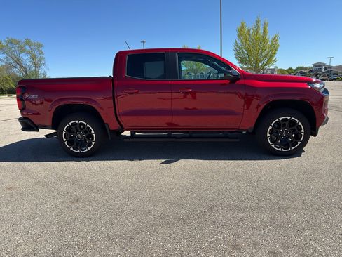 Used 2026 Chevrolet Colorado Z71 w/ Technology Package AWD/4WD image 5