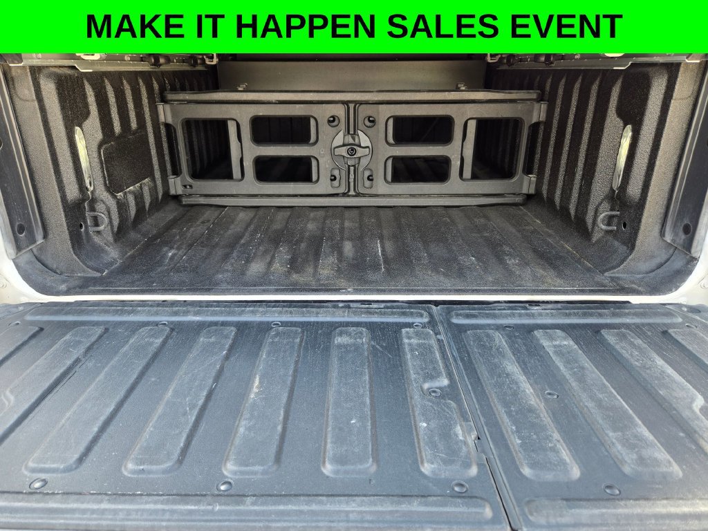 Used 2025 RAM 1500 Tungsten w/ Off Road Group AWD/4WD image 33
