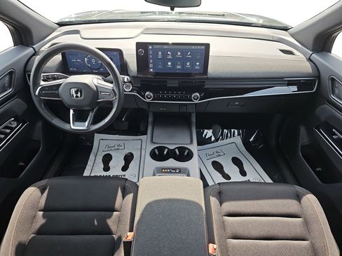 Used 2024 Honda Prologue EX image 10