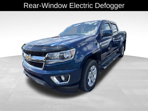 Used 2020 Chevrolet Colorado LT w/ LT Convenience Package AWD/4WD image 6
