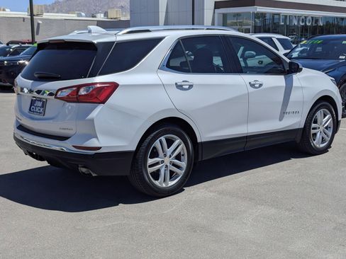 Used 2020 Chevrolet Equinox Premier FWD image 2