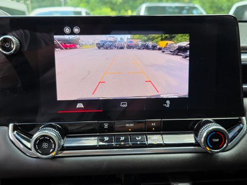 Used 2024 GMC Canyon Elevation w/ Trailering Package AWD/4WD image 22