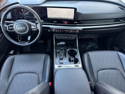 New 2026 Kia Carnival SX w/ SX Dark Edition Package image 14