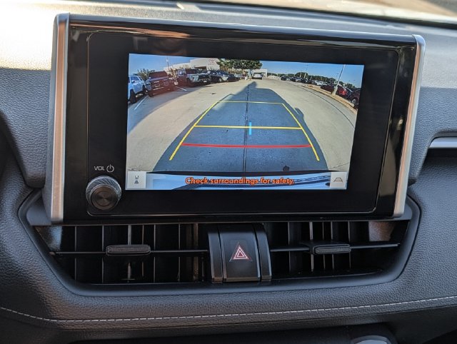 Used 2023 Toyota RAV4 XLE FWD image 19