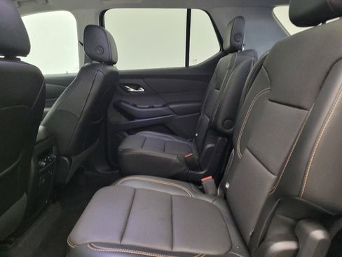 Used 2018 Chevrolet Traverse Premier AWD/4WD image 18