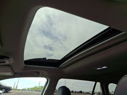 Certified 2025 Subaru Outback Limited image 14