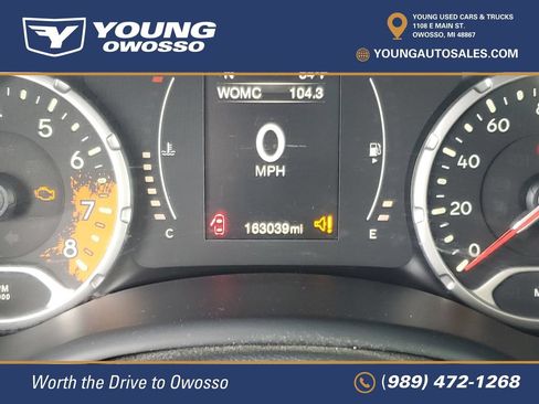 Used 2016 Jeep Renegade 75th Anniversary FWD image 12