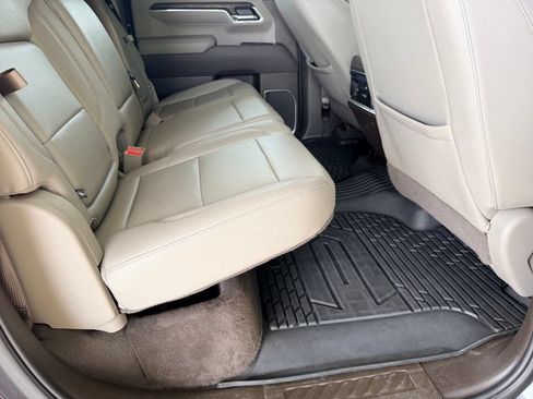 Used 2025 GMC Sierra 1500 SLT RWD image 36