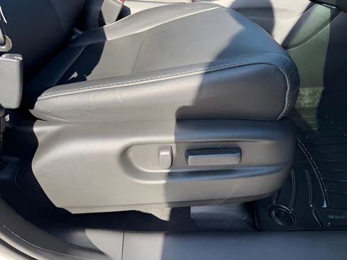 Used 2017 Honda Pilot EX-L image 39