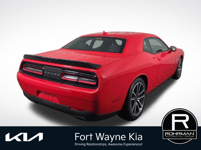Used 2023 Dodge Challenger R/T RWD image 7