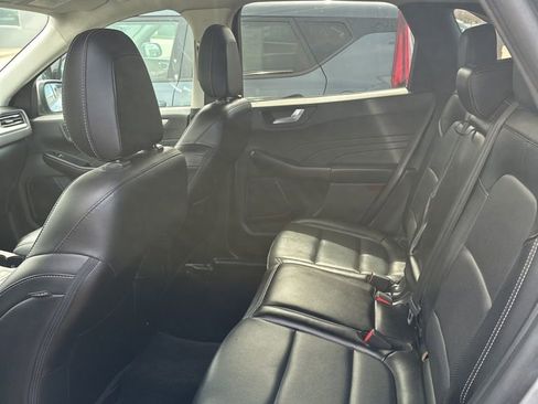 Used 2022 Ford Escape SEL AWD/4WD image 15