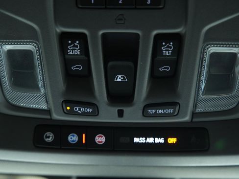 Used 2022 GMC Sierra 2500 Denali w/ Denali Ultimate Package image 42