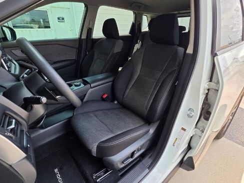 Used 2023 Nissan Rogue SV AWD/4WD image 13