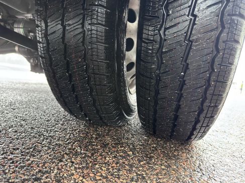 Used 2023 Ford Transit 350 XL image 52