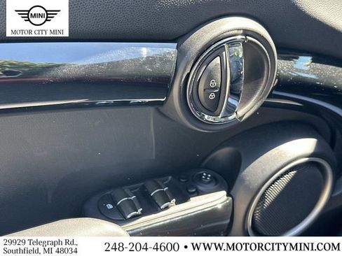 Used 2015 MINI Cooper S FWD image 19