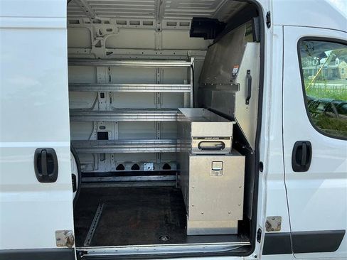 Used 2017 RAM ProMaster 2500 w/ Interior Convenience Group FWD image 24