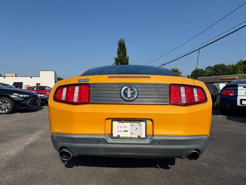 Used 2012 Ford Mustang Premium w/ V6 Coupe Accessory Pkg 1 RWD image 4