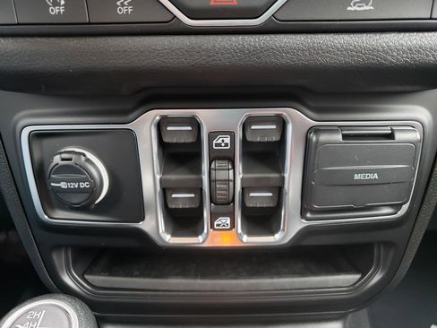 New 2026 Jeep Wrangler Sport S AWD/4WD image 17