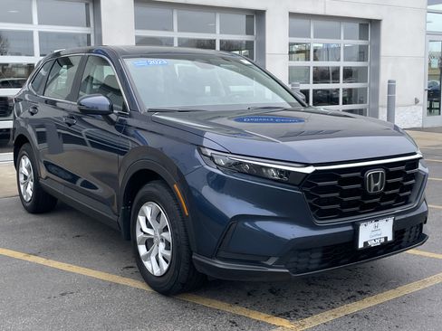 Certified 2023 Honda CR-V LX image 1