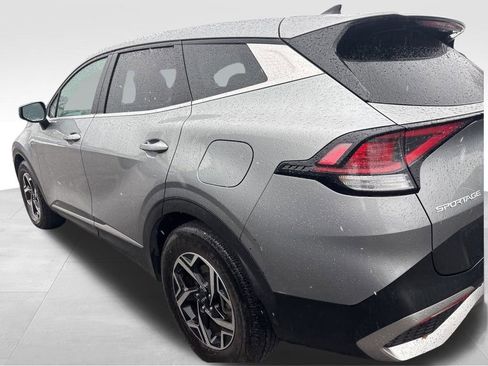 Certified 2024 Kia Sportage LX image 15