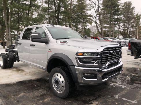 New 2026 RAM 4500 Tradesman w/ Chrome Appearance Group image 7